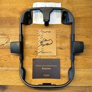NWT Nuna Pipa Adapter for UPPAbaby Vista & Cruz Strollers